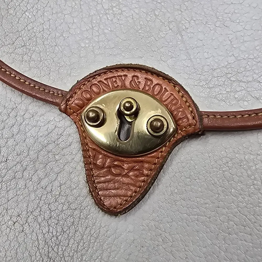 DOONEY & BOURKE VINTAGE BEIGE AND BROWN CROSSBODY BAG